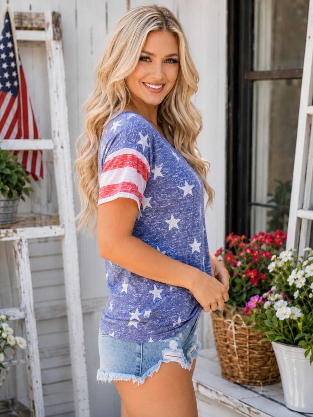Patriotic Star Print Striped Sleeve V Neck Tee Medium - Picture 2 of 5